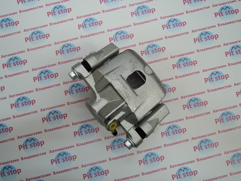 Суппорт задний левый ISUZU BIGHORN UBS69 4JG2