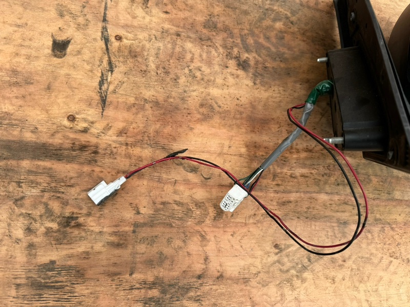 Зеркало левое SX4 YB11S