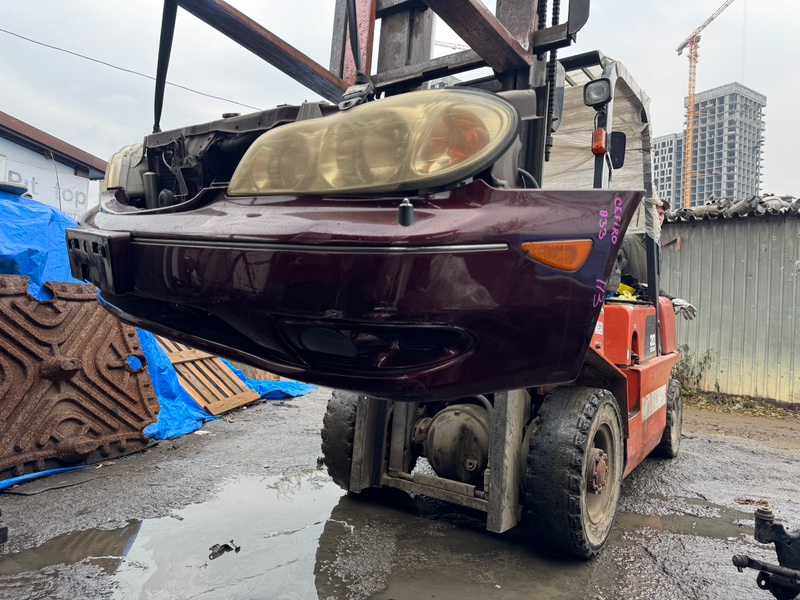 Nose cut NISSAN CEFIRO A33