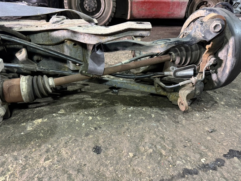 Балка задняя WINGROAD WHNY11 Балка задняя WINGROAD WHNY11