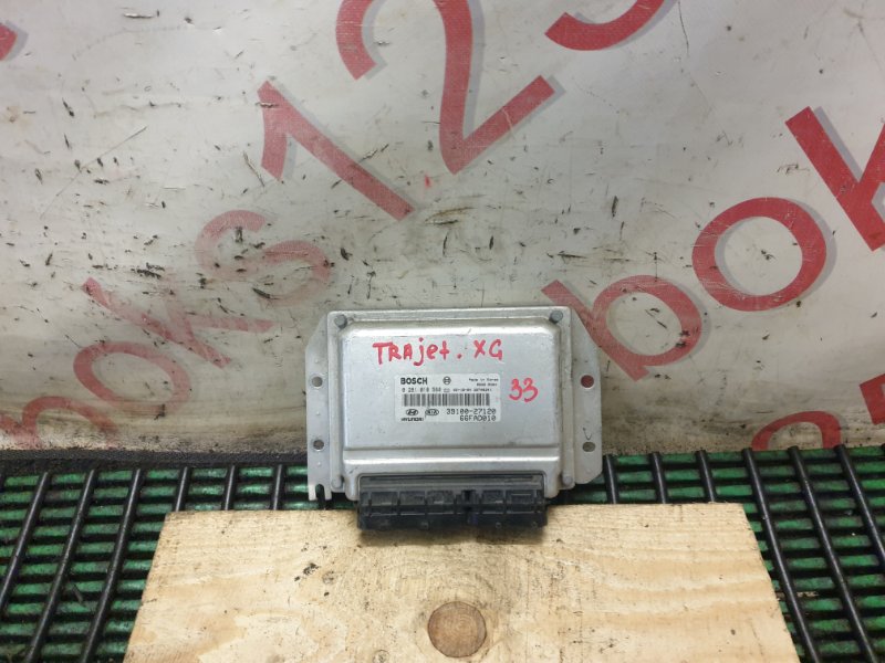 Блок управления двигателем Hyundai Trajet 2002 XG D4EA 3910027120 контрактная