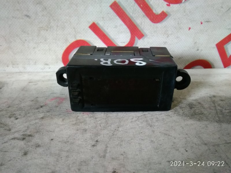 Часы Kia Sorento BL 2005 Часы Kia Sorento BL 2005