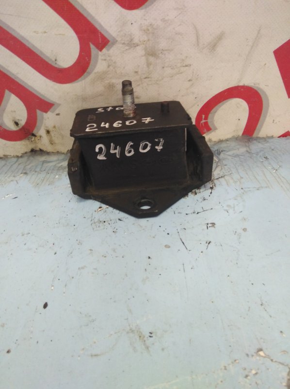 Подушка двигателя для Hyundai Starex A1 D4CB, 218114A610, 218114A600, 218114A610, 218114A600 2 ракурс Подушка двигателя для Hyundai Starex A1 D4CB, 218114A610, 218114A600, 218114A610, 218114A600 2 ракурс