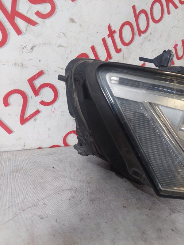 Фара правая передняя для AUDI Q5 8R, 8R0941006C, 8R0941006C 3 ракурс Фара правая передняя для AUDI Q5 8R, 8R0941006C, 8R0941006C 3 ракурс