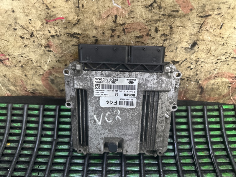 Блок управления двигателем Hyundai VeraCruz 2007 EN D6EA 391003A095 контрактная