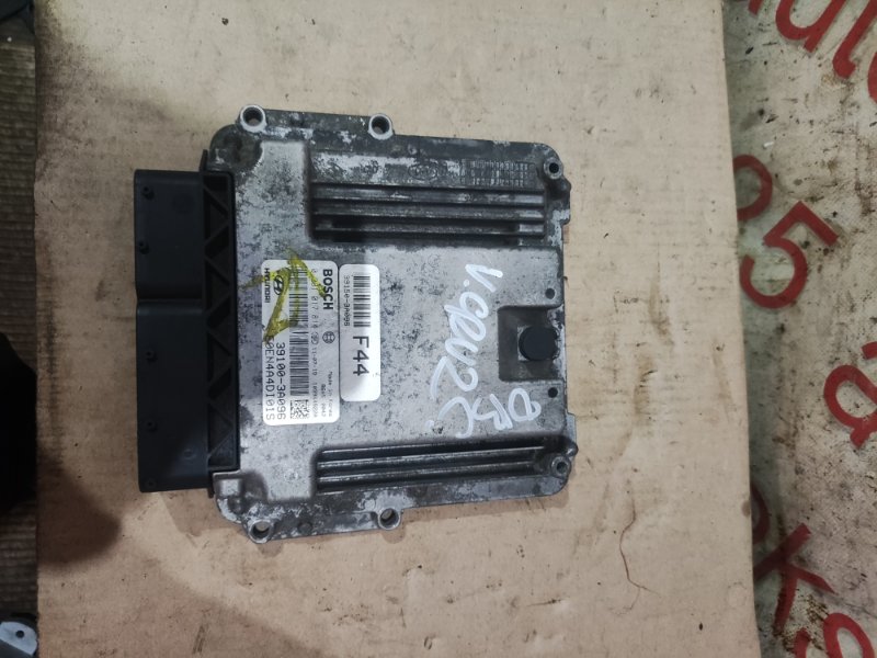 Блок управления двигателем Hyundai VeraCruz 2007 EN D6EA 391003A096 контрактная