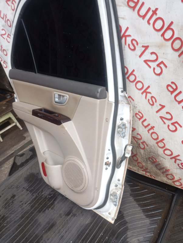 Дверь левая задняя для Kia Sorento BL D4CB 6 ракурс Дверь левая задняя для Kia Sorento BL D4CB 6 ракурс