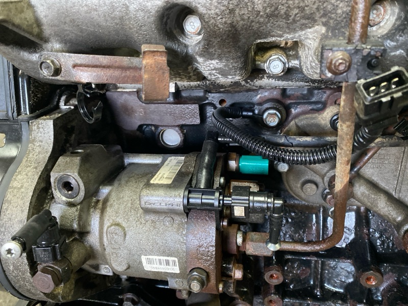 Двигатель для Kia Bongo PU J3, 7215028, 7215028 10 ракурс Двигатель для Kia Bongo PU J3, 7215028, 7215028 10 ракурс