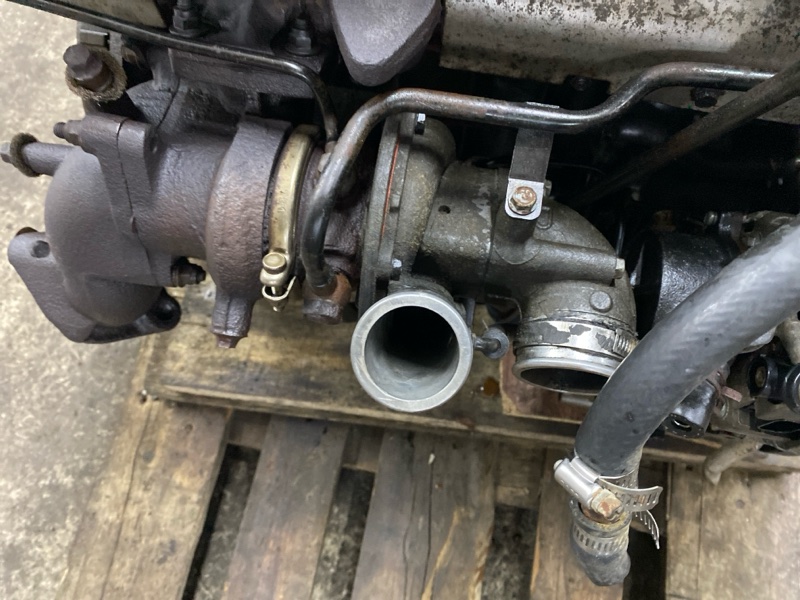 Двигатель для Kia Bongo PU J3, 7215028, 7215028 20 ракурс Двигатель для Kia Bongo PU J3, 7215028, 7215028 20 ракурс