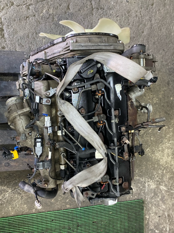 Двигатель для Kia Bongo PU D4CB, D327206, D327206 5 ракурс Двигатель для Kia Bongo PU D4CB, D327206, D327206 5 ракурс