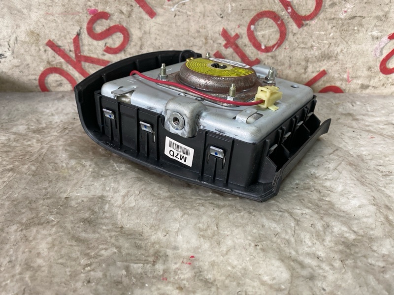 Airbag водительский для Ssang Yong Actyon Sports D20DT (664) 3 ракурс Airbag водительский для Ssang Yong Actyon Sports D20DT (664) 3 ракурс