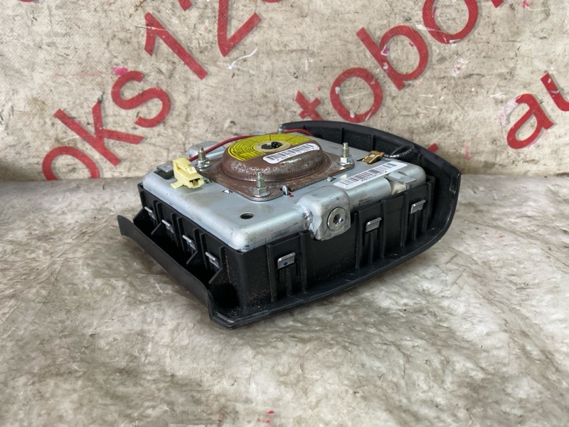 Airbag водительский для Ssang Yong Actyon Sports D20DT (664) 4 ракурс Airbag водительский для Ssang Yong Actyon Sports D20DT (664) 4 ракурс