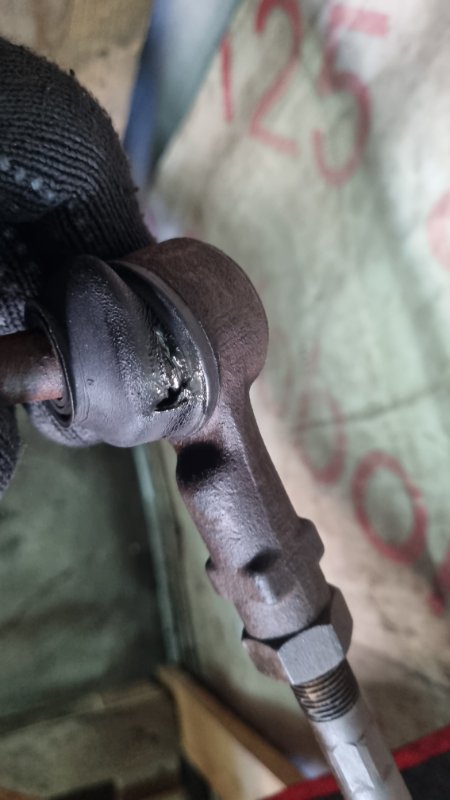 Рулевая рейка для HYUNDAI Porter D4CB, 577004F000, 577004F000 3 ракурс Рулевая рейка для HYUNDAI Porter D4CB, 577004F000, 577004F000 3 ракурс