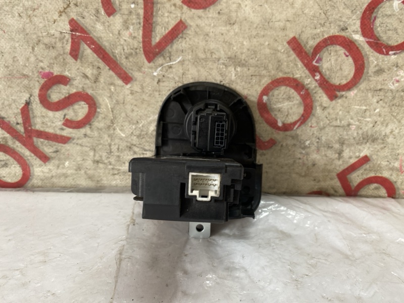 Кнопка старта для Kia Mohave HM D6EA, 954602J500, 954602J600, 954602J500, 954602J600 5 ракурс Кнопка старта для Kia Mohave HM D6EA, 954602J500, 954602J600, 954602J500, 954602J600 5 ракурс