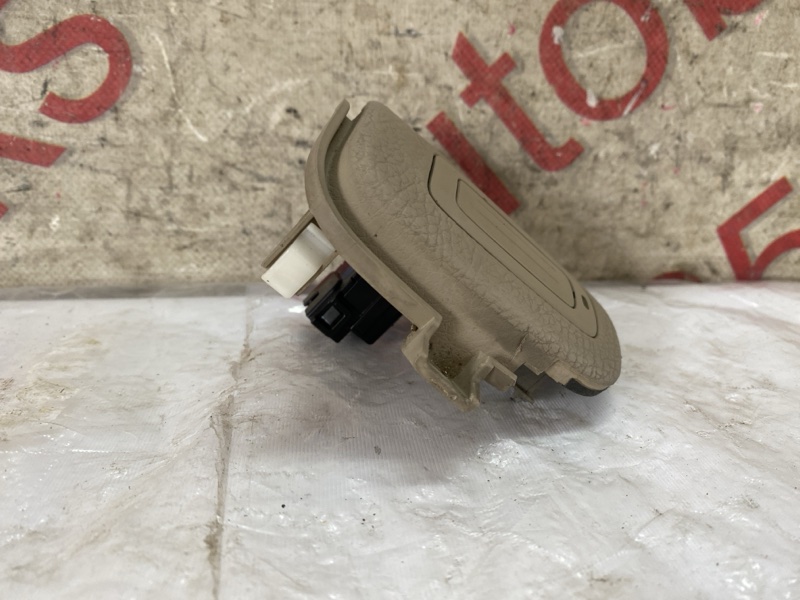 Кнопка старта для Kia Mohave HM D6EA, 954602J500, 954602J500 4 ракурс Кнопка старта для Kia Mohave HM D6EA, 954602J500, 954602J500 4 ракурс