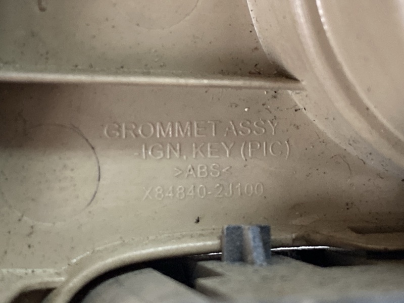 Кнопка старта для Kia Mohave HM D6EA, 954602J500, 954602J500 6 ракурс Кнопка старта для Kia Mohave HM D6EA, 954602J500, 954602J500 6 ракурс