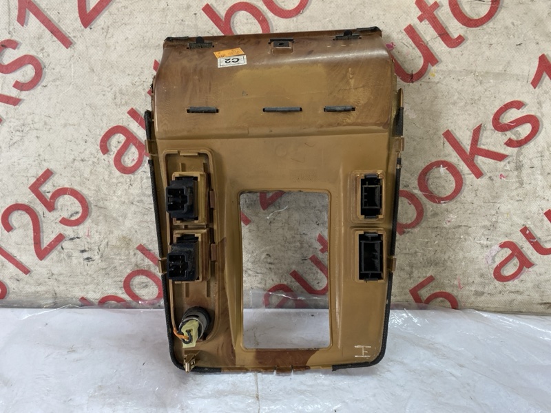 Консоль кпп для Hyundai Terracan HP J3, 84670H1610, 84670H1610 6 ракурс Консоль кпп для Hyundai Terracan HP J3, 84670H1610, 84670H1610 6 ракурс