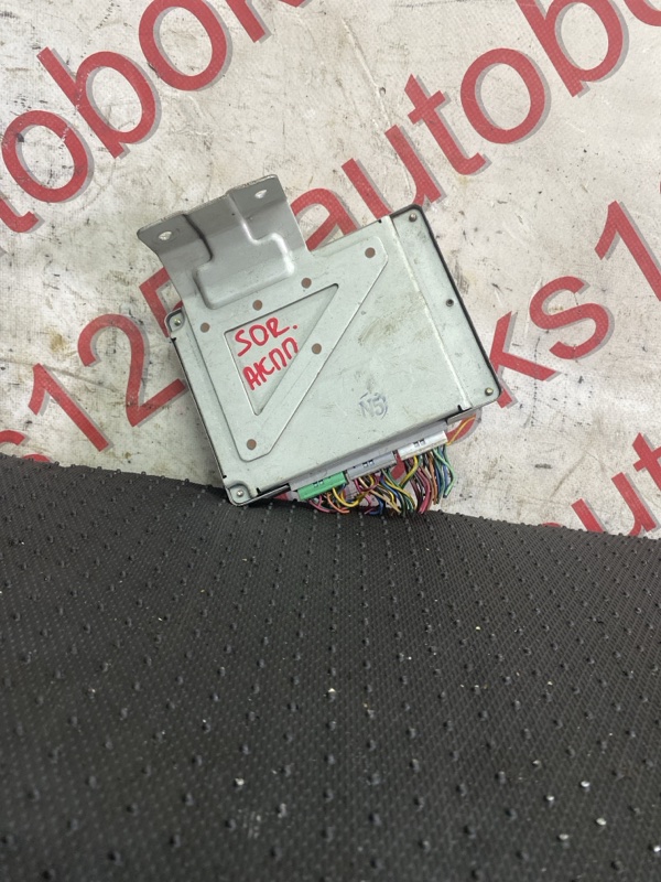 Блок управления акпп для Kia Sorento BL D4CB, 954404C030, 954404C030 4 ракурс Блок управления акпп для Kia Sorento BL D4CB, 954404C030, 954404C030 4 ракурс