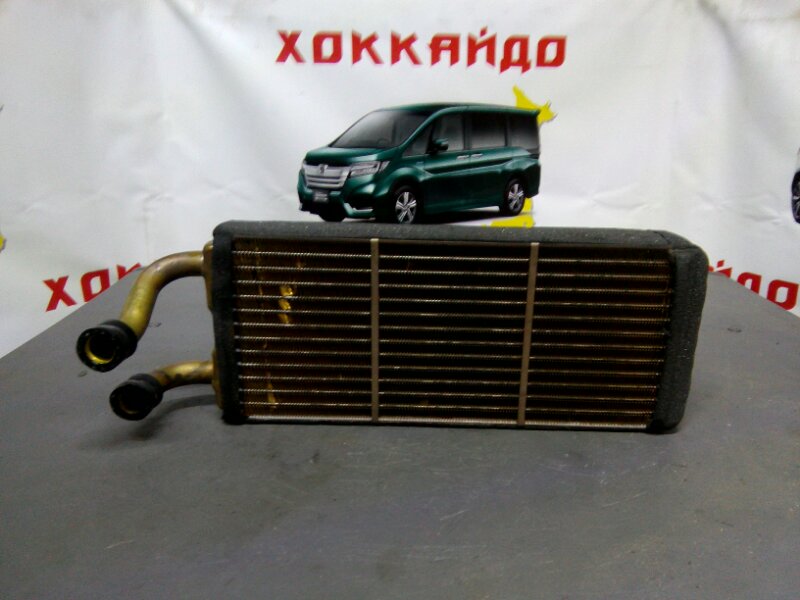 Радиатор отопителя Honda Saber UA1 G20A передний