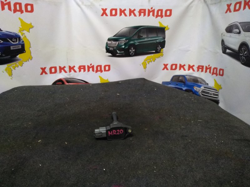 Катушка зажигания Nissan Serena C25 MR20DE