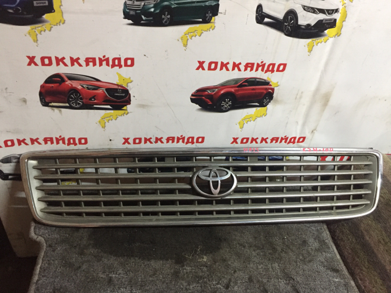Решетка радиатора Toyota Hiace KZH100 1KZ-TE