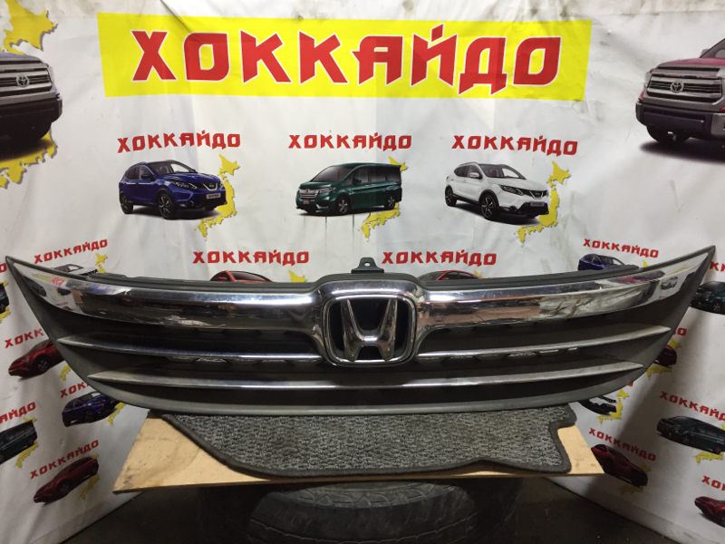 Решетка радиатора Honda Stepwgn RG1 K20A 05.2005