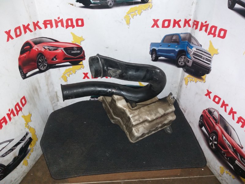 Резонатор воздушного фильтра Honda Civic EK3 D15B