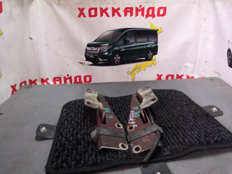 Петля капота Nissan Presage U30 KA24DE