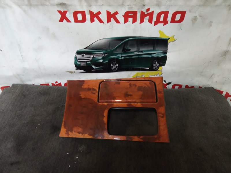 Консоль кпп Toyota Celsior UCF31 3UZ-FE 08.2003