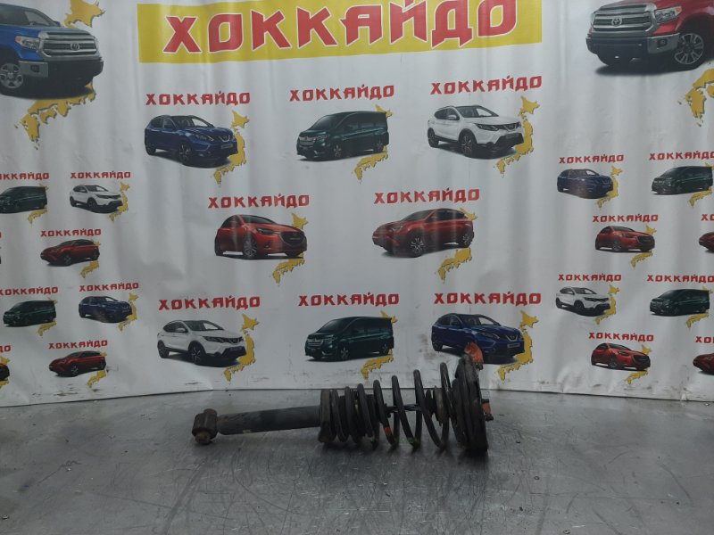 Стойка подвески Nissan Primera HP11 SR20DE 09.1997 передняя правая