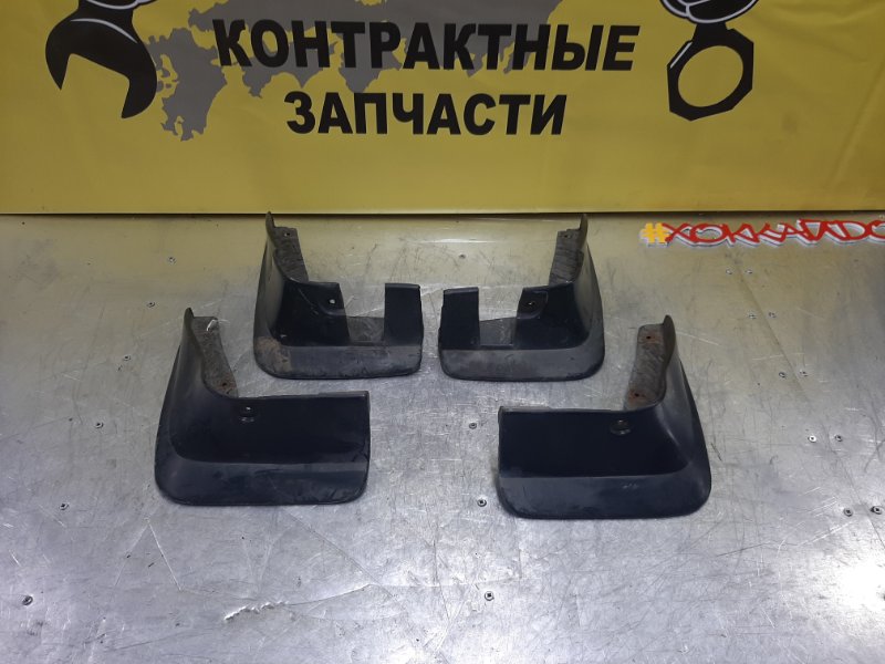 Брызговики Nissan Bluebird HU13 SR20DE 09.1991