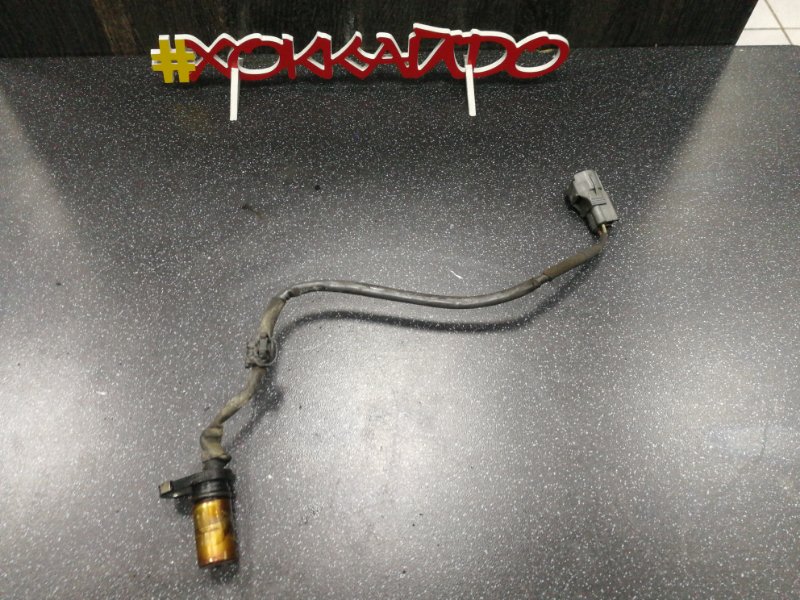 Датчик положения коленвала Toyota Ipsum ACM26W 2AZ-FE 05.2001