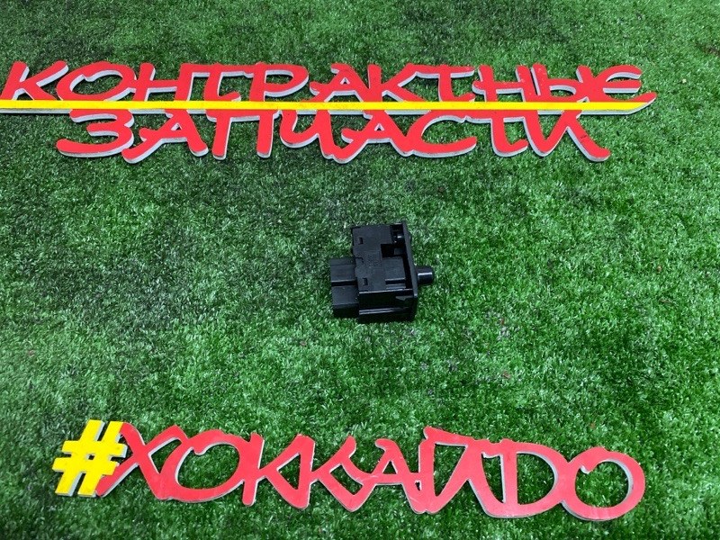 Блок управления зеркалами Nissan Largo VW30 CD20 1995