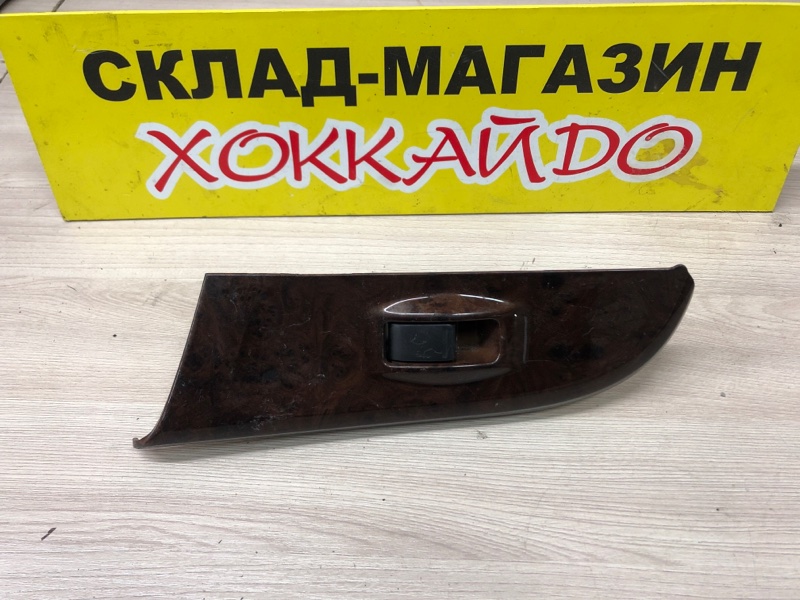 Кнопка стеклоподъемника Nissan Cefiro PA33 VQ25DD 01.2001 передняя левая