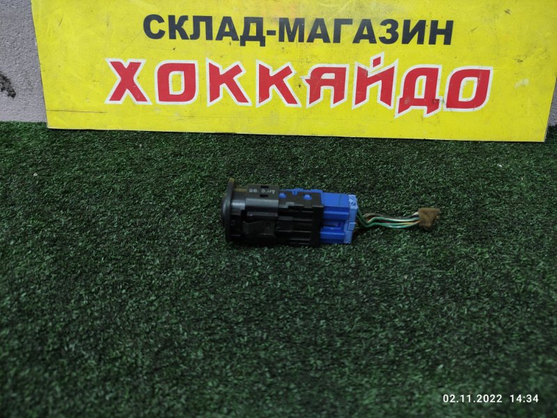 Кнопки в салон Honda Stepwgn RF1 B20B 05.1996