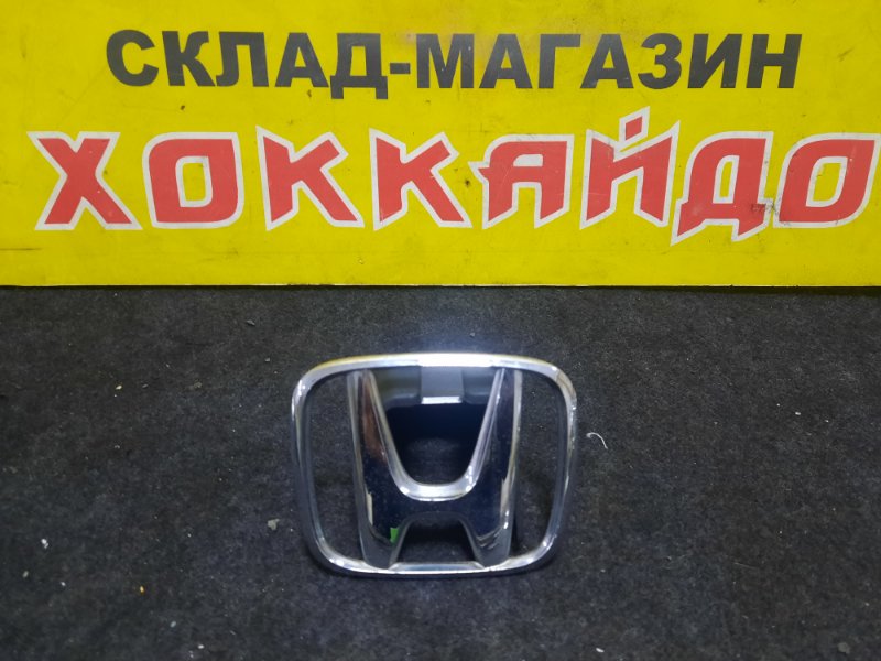 Эмблема Honda Stream RN1 D17A 09.2003 передняя