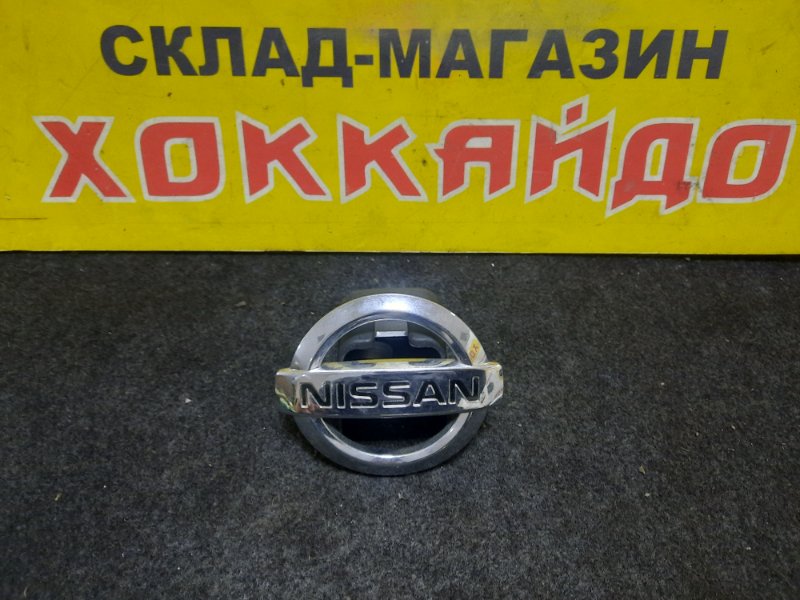 Эмблема Nissan Avenir W11 SR20DE 08.1998 задняя