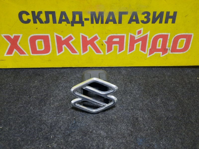 Эмблема Suzuki Wagon R MA34S M13A 06.2002 задняя