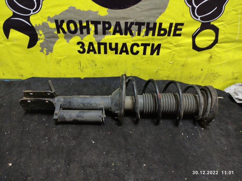 Стойка подвески Subaru Forester SG5 EJ202 02.2002 задняя правая