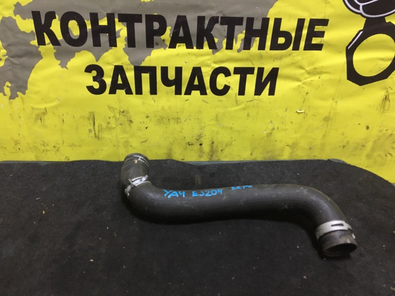 Патрубок радиатора Subaru Exiga YA4 EJ20 2009