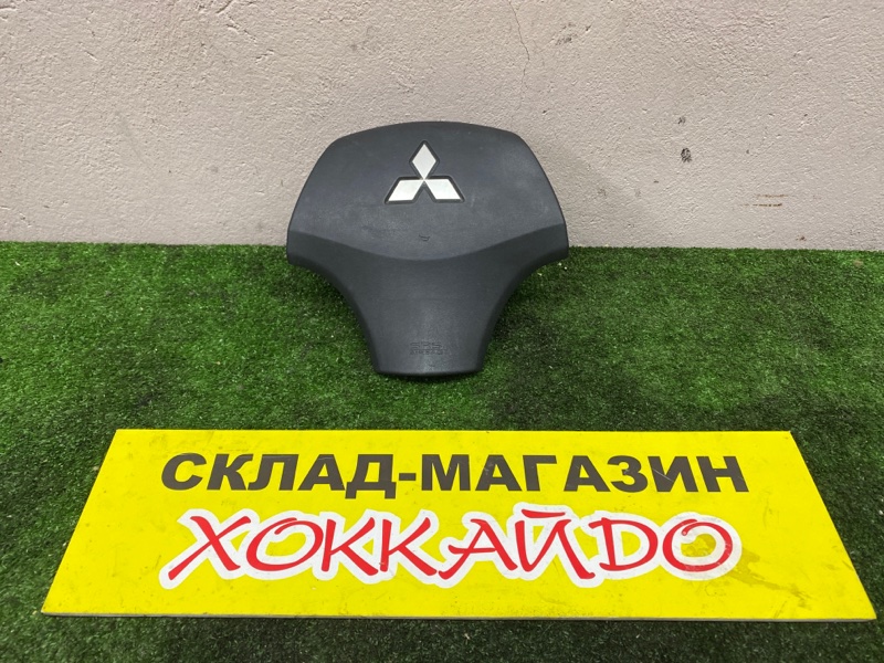 Крышка подушки безопасности водителя Mitsubishi Outlander CW5W 4B12 10.2005