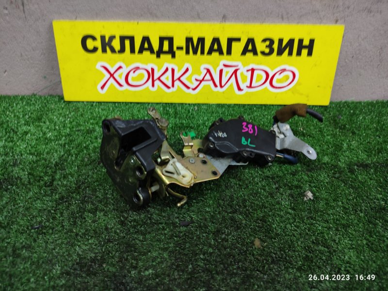 Замок дверной Toyota Vista SV30 4S-FE 06.1992 задний левый