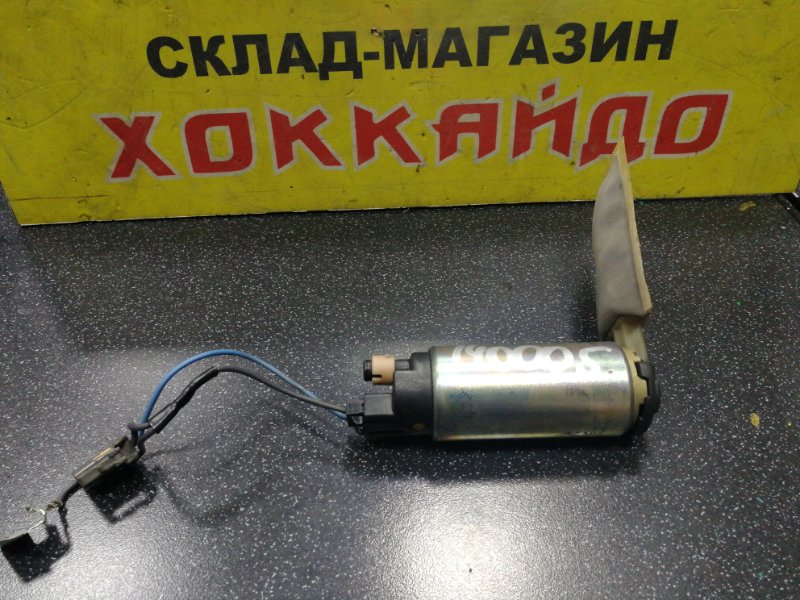 Насос топливный Toyota Caldina AT211G 7A-FE 09.1997