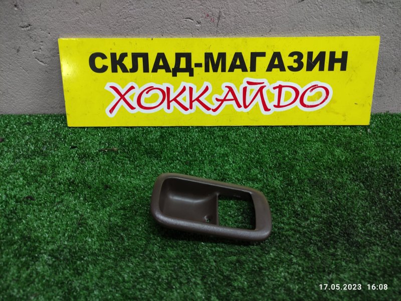 Пластиковые детали салона Toyota Mark Ii GX81 1G-FE 08.1990 переднее правое