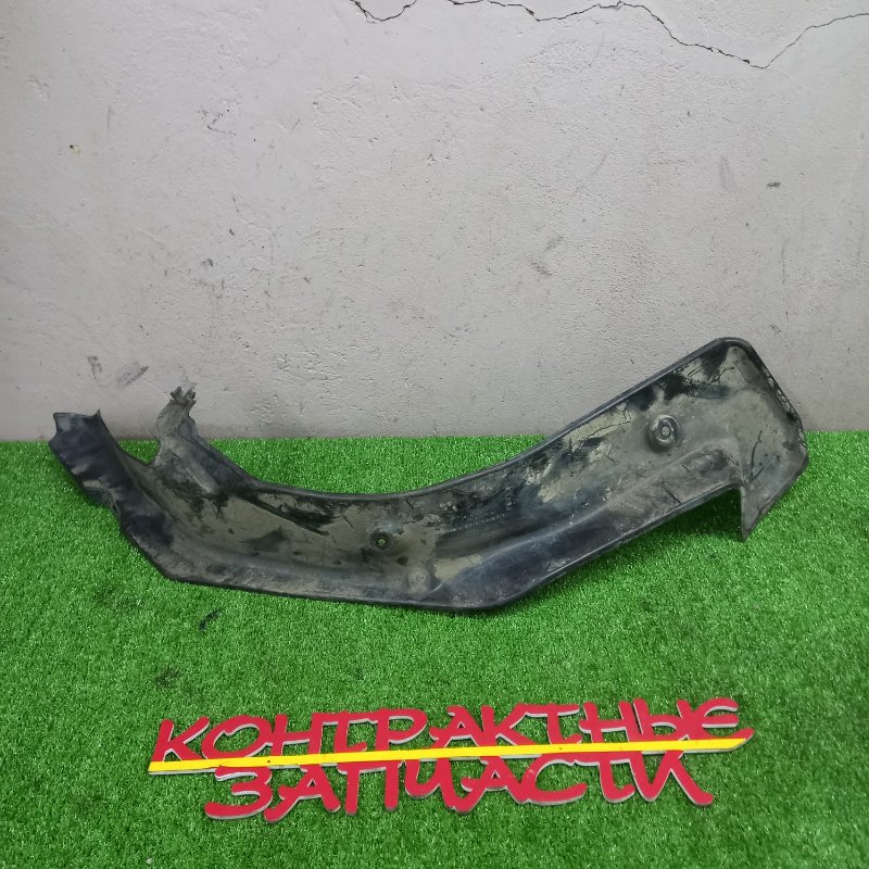 Защита горловины топливного бака Toyota Allion NZT240 1NZ-FE 12.2001 задняя левая