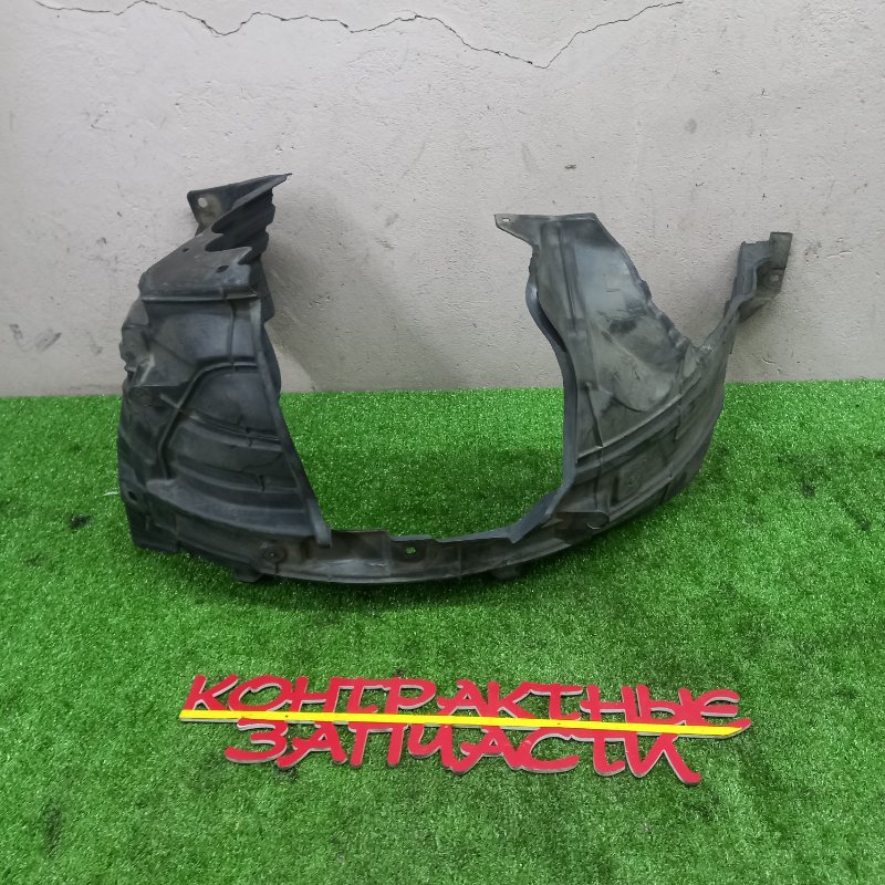 Подкрылок Nissan March AK12 CR12DE 03.2002 передний левый