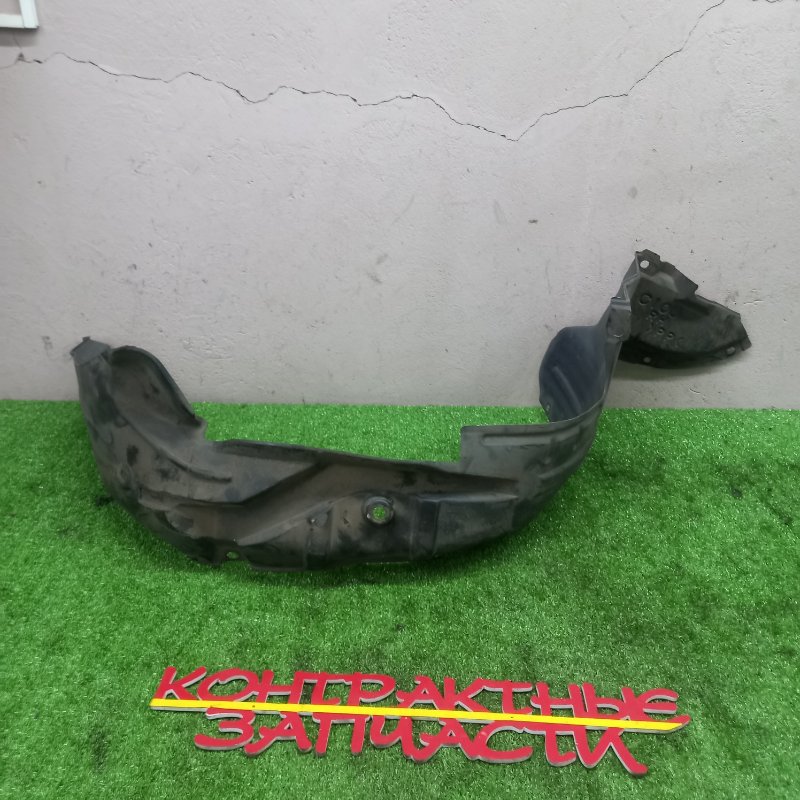 Подкрылок Mazda Premacy CP8W FP-DE 04.1999 передний правый