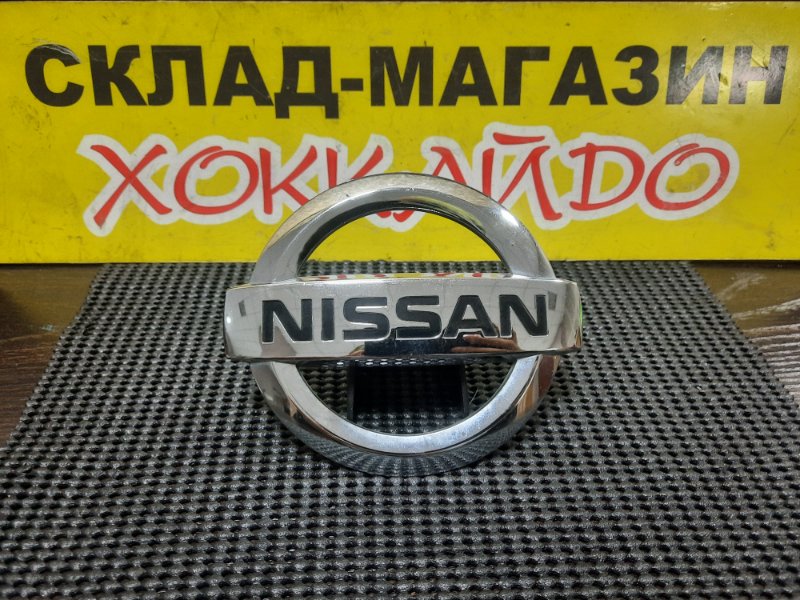 Эмблема Nissan Nv200 M20 HR16DE 05.2009 задняя