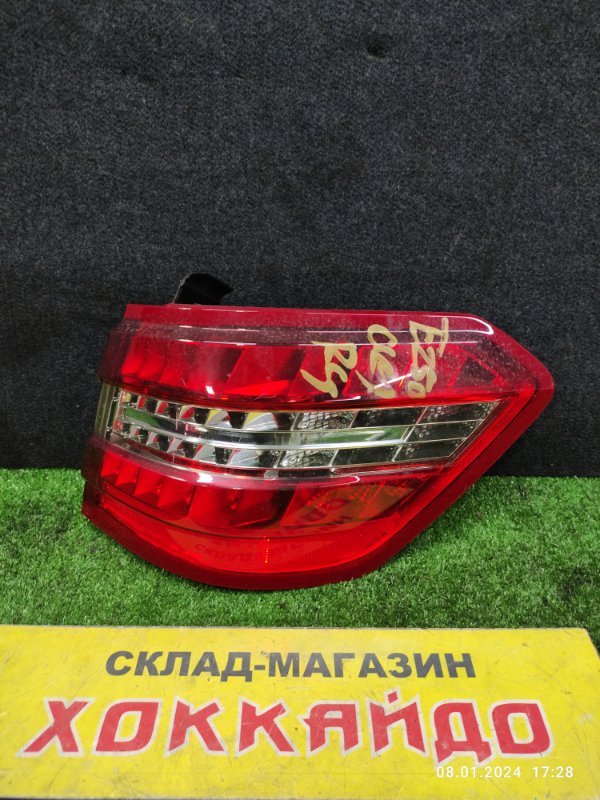 Фонарь стоп-сигнала Mercedes-Benz E-Class S212 271.860 09.2009 задний правый