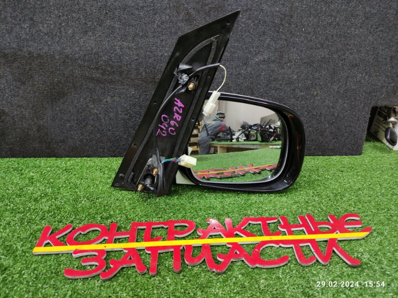 Зеркало боковое Toyota Voxy AZR60G 1AZ-FSE переднее правое